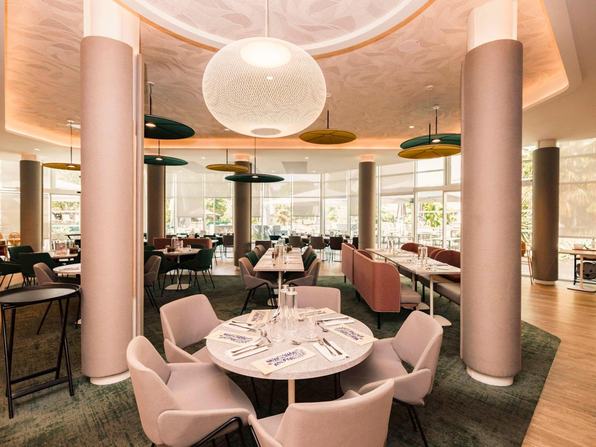 Novotel Clermont-Ferrand Kültér fotó